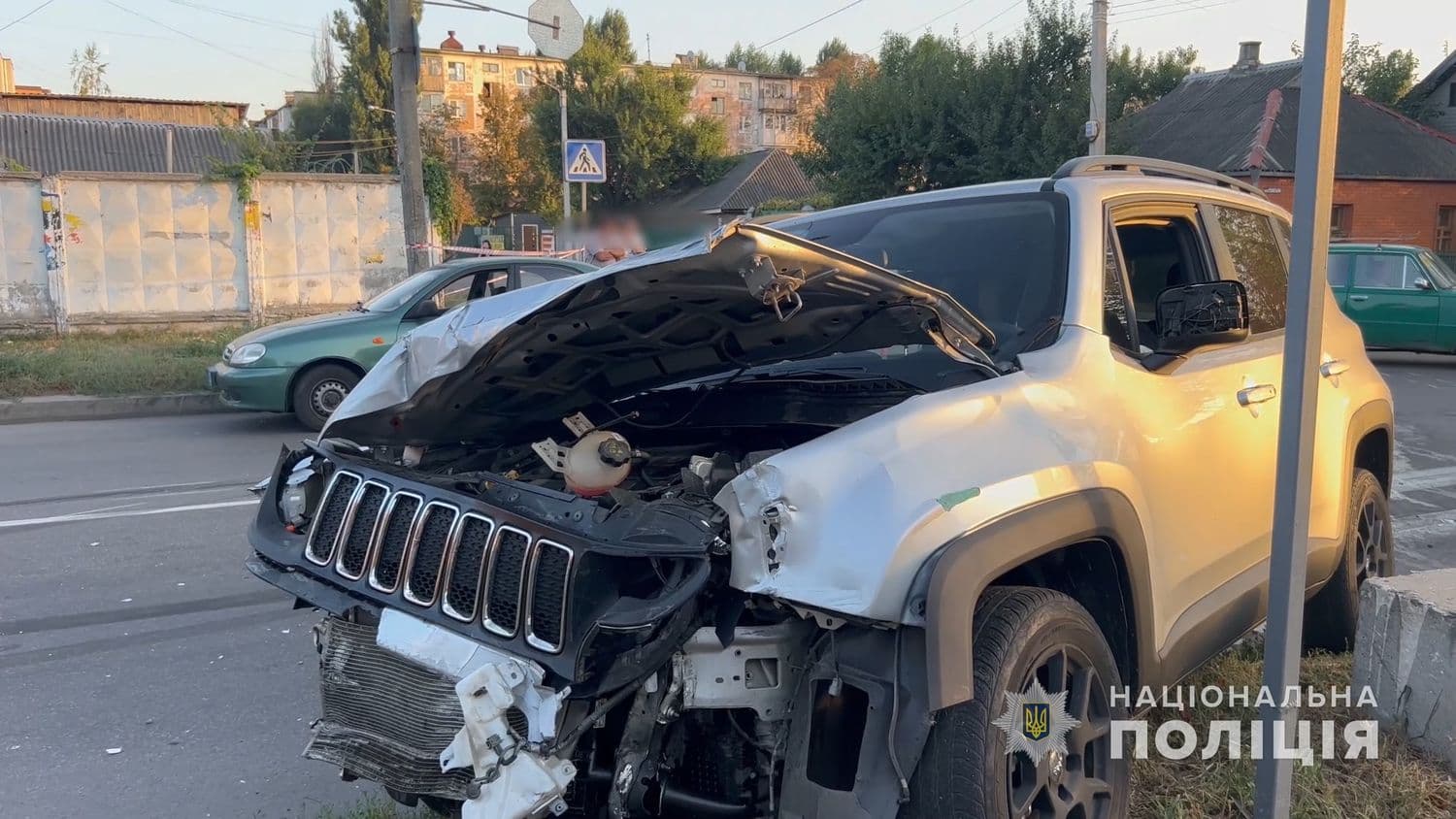 У Кременчуці зіткнулися два авто та мотоцикл: одна людина загинула, шестеро — у лікарні
