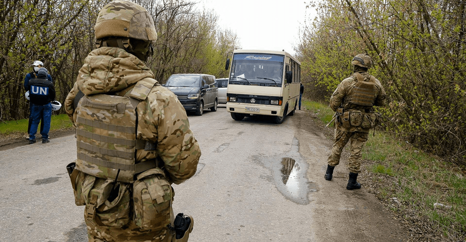 Українців просять не поширювати фото українських військовополонених