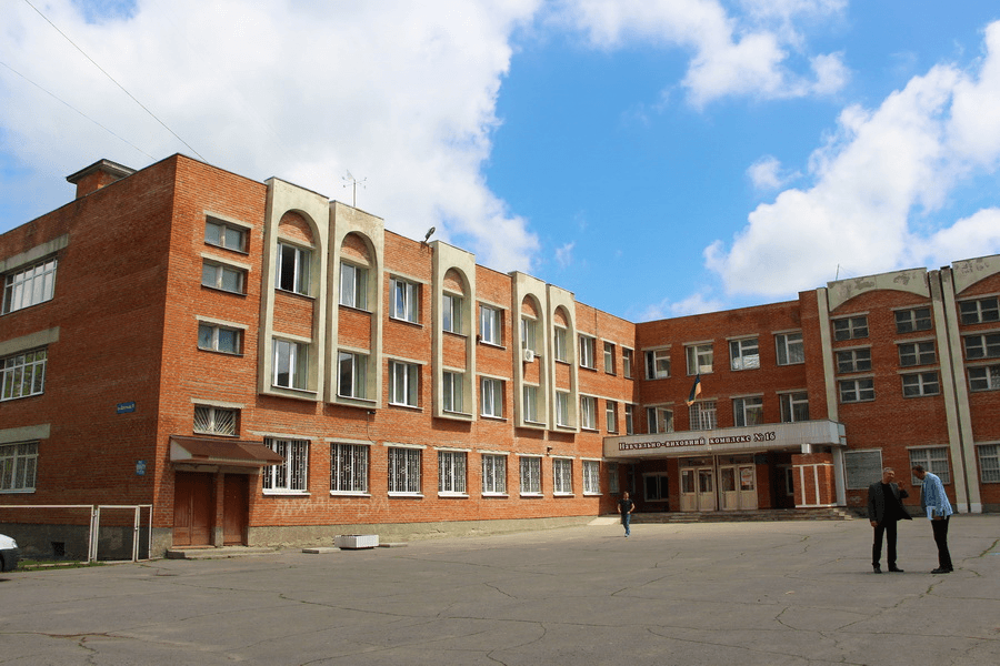 На Огнівці горить школа — стара проводка не витримала нового обладнання харчоблоку