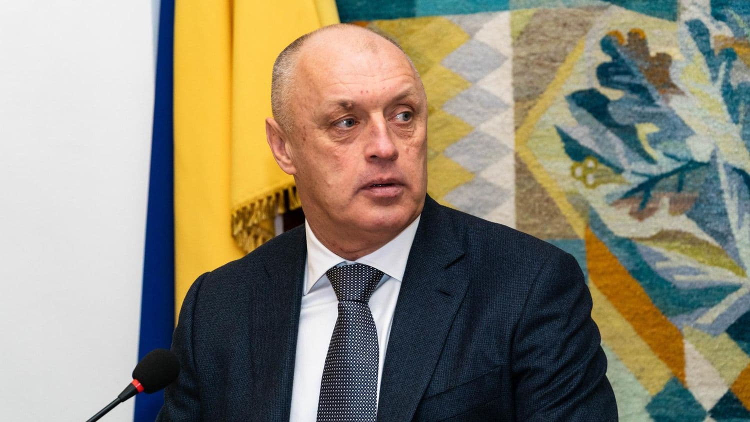 Полтавський суд звільнив Мамая від іспитового строку