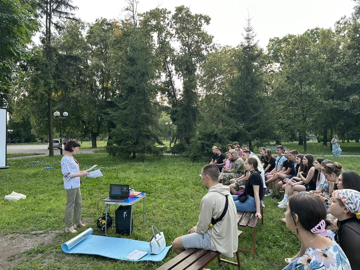 Кінопокази, квест і концерт: розклад заходів Полтавського ОМЦ у вересні