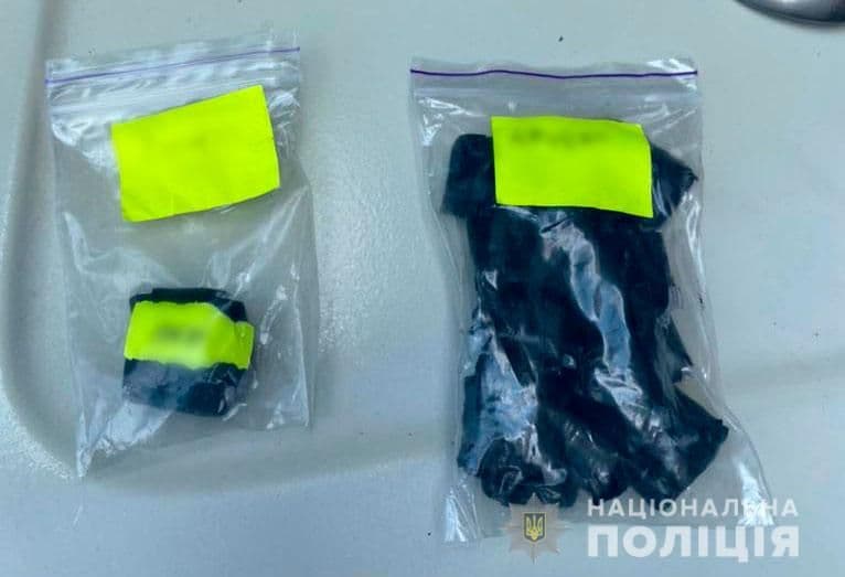 У Горішніх Плавнях затримали жінку, яка торгувала метадоном