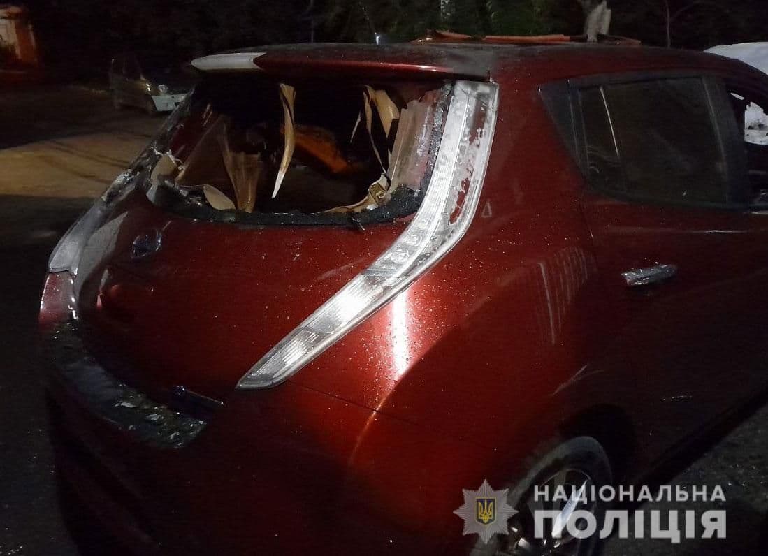 У Кременчуці вщент згорів автомобіль (фото)
