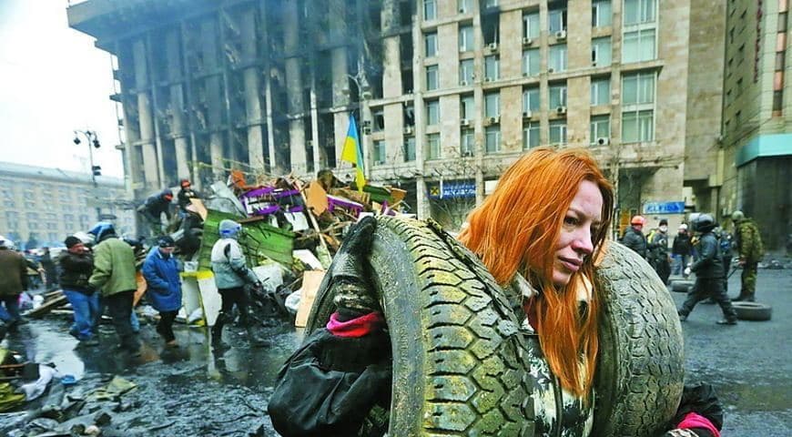 «Озброєні бруківкою і любов’ю»: в Полтаві влаштують концерт на честь Небесної Сотні
