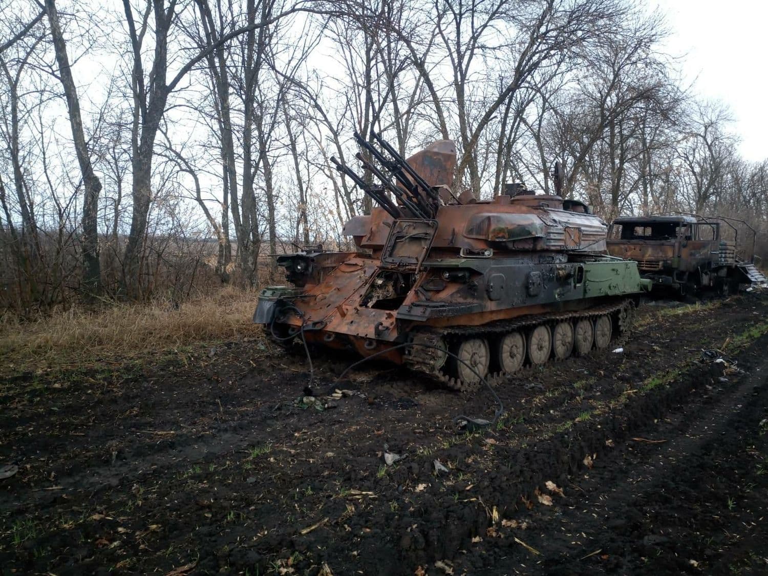За 40 днів війни окупанти втратили 18500 військових