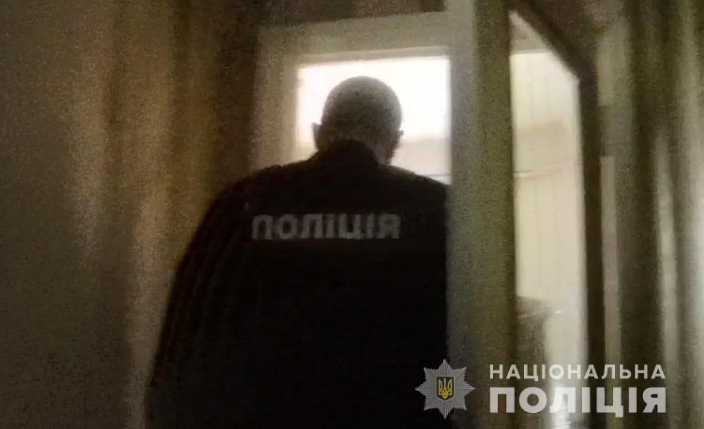 На Полтавщині дитина порізала руки склом – допомогли поліцейські