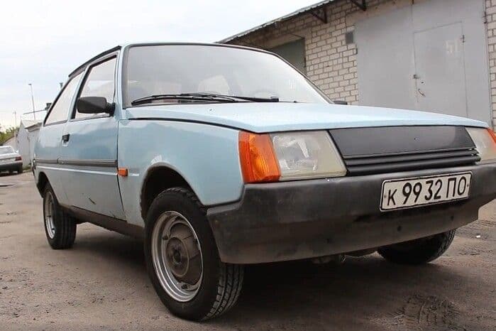 На Полтавщині 80-річний чоловік віддав власну автівку на потреби ЗСУ