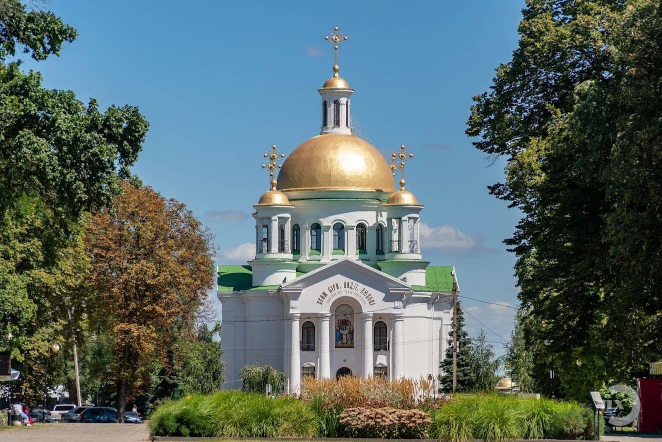 Полтавщина рятує бізнес, а міськрада просить заборонити московський патріархат — головне за 15 вересня