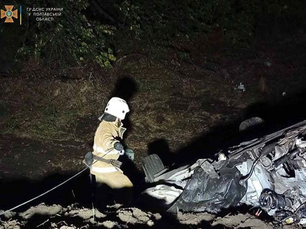 Під Полтавою легковик зіткнувся з вантажівкою, є загиблий