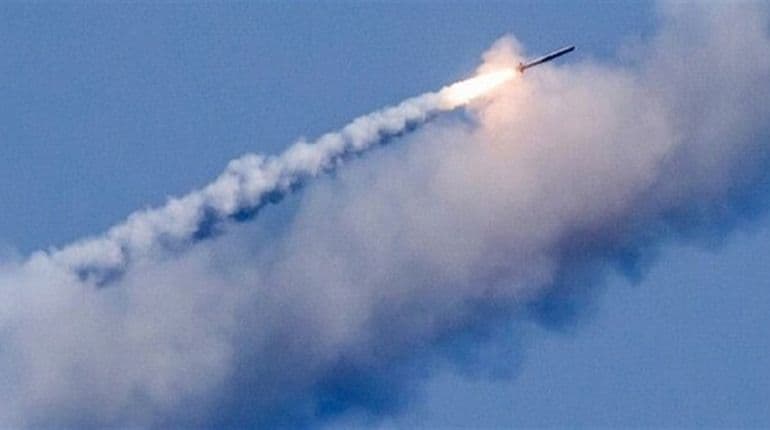 У Кременчуці чутно вибухи — працює ППО