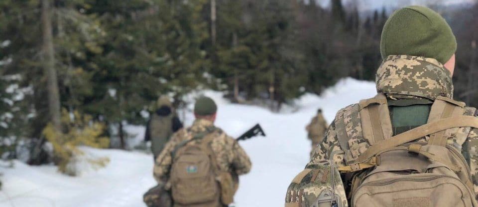 Потреби в зимовому одязі для військових поки закриті — Міноборони