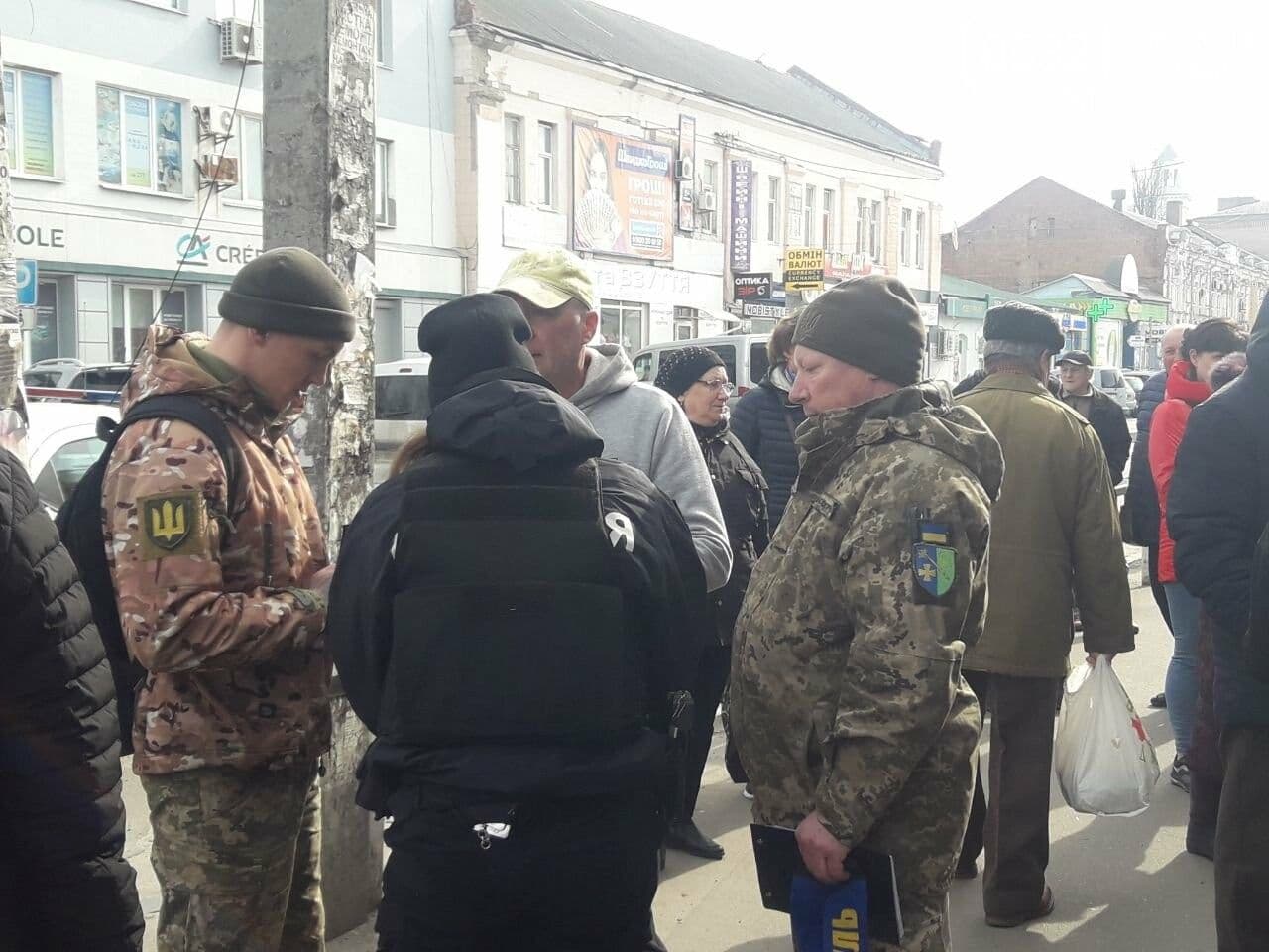 У Полтаві стався конфлікт між військовими та місцевим жителем