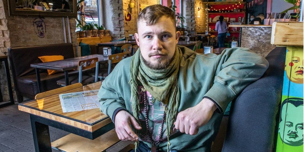 Російський спецагент, який став «кіборгом» — інтерв'ю з ексофіцером ФСБ Іллею Богдановим