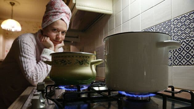 Полтавці та жителі області залишились без гарячої води