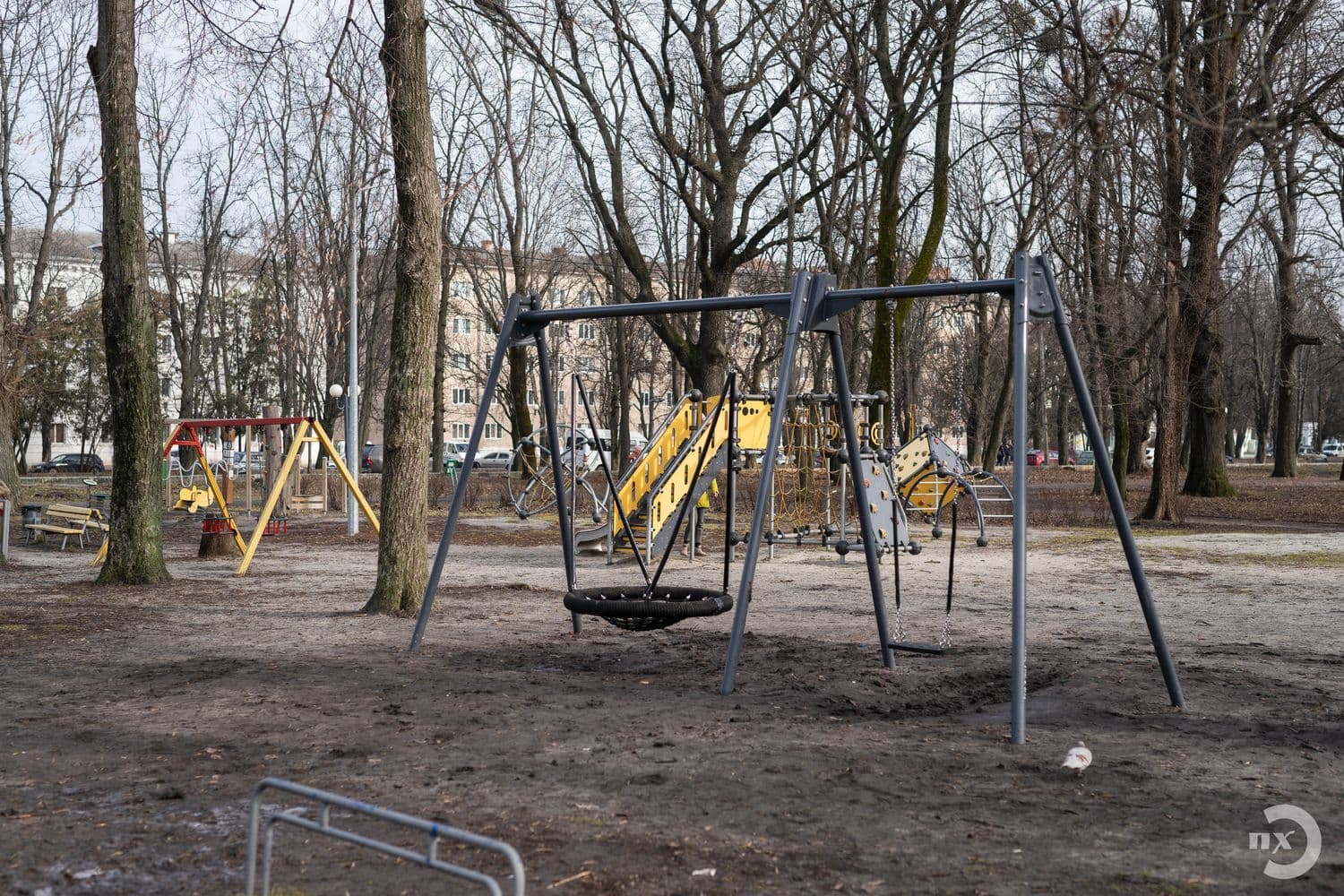 На ремонт шести дитячих майданчиків у Полтаві витратять понад мільйон гривень