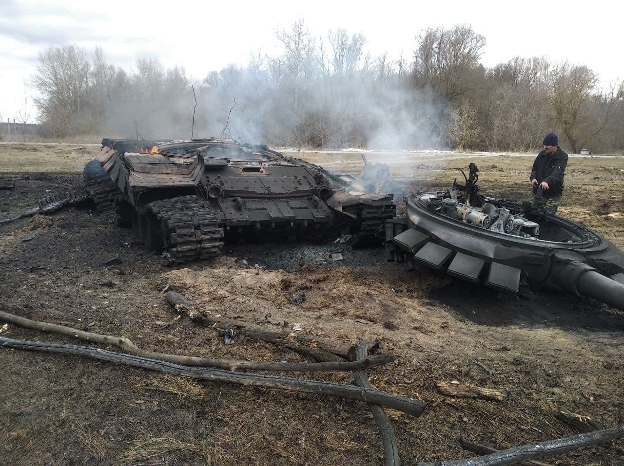 На Полтавщині знищили чергову порцію російської техніки (фото, відео)