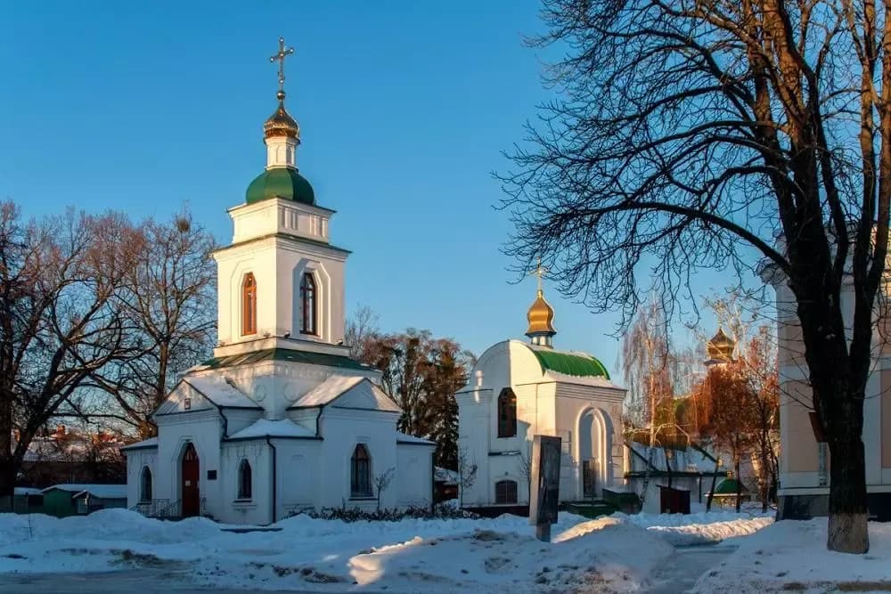 Конституційний суд вимагає перейменувати московські церкви у Полтаві