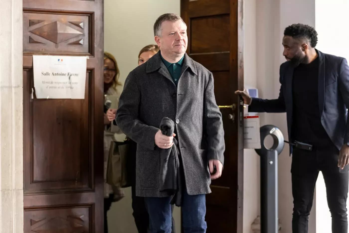На заморожених рахунках олігарха-втікача з Полтавщини $113 млн — відомство Швейцарії