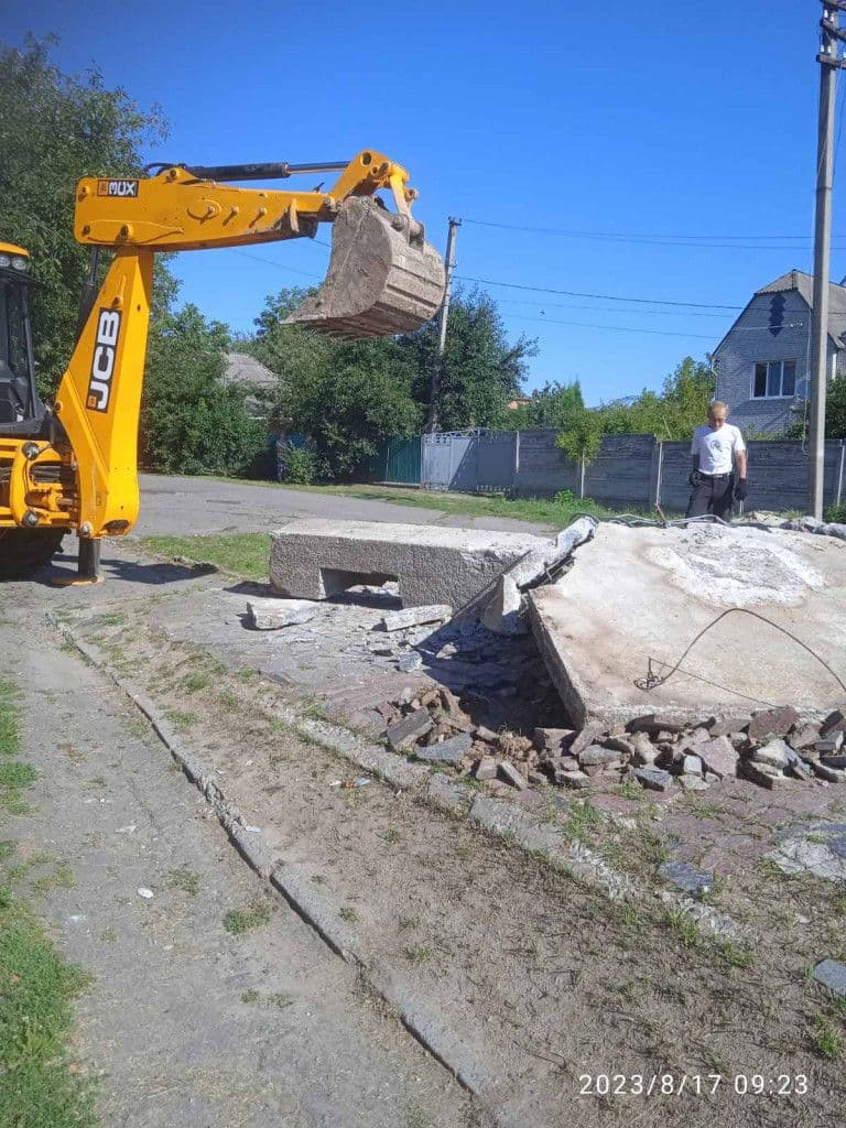 Останній пам'ятник Пушкіну на Полтавщині та виставка фотографії — головне за 19 серпня