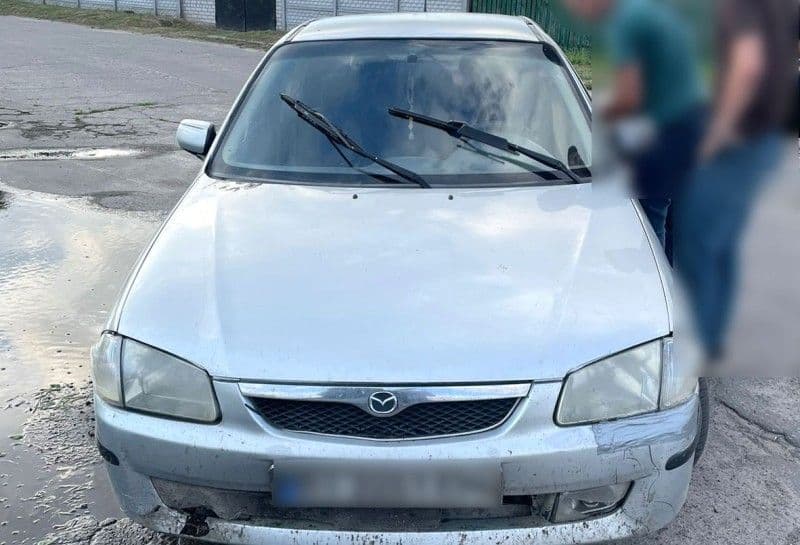 На Полтавщині п'яний чоловік викрав чуже авто