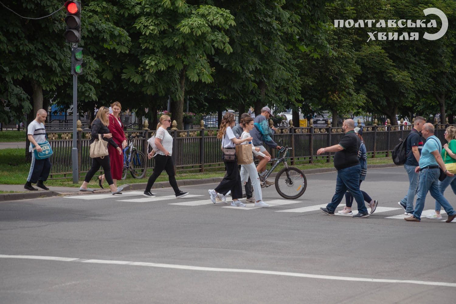 Підслухано в Полтаві: «Мені вже нічого не нужне. Аби тіки син з війни вернувся» (фото)