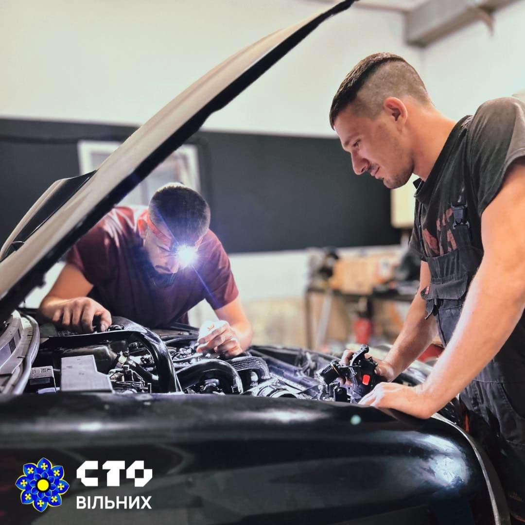 У Полтаві відкрили соціальне СТО, де безкоштовно ремонтуватимуть авто військових