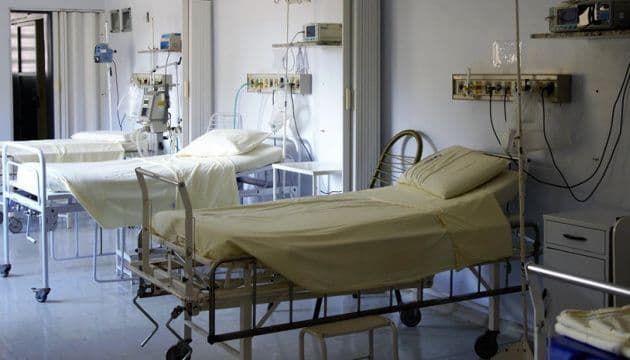 Лікарня у Пирятині закриває одне із відділень і відновлює роботу двох інших