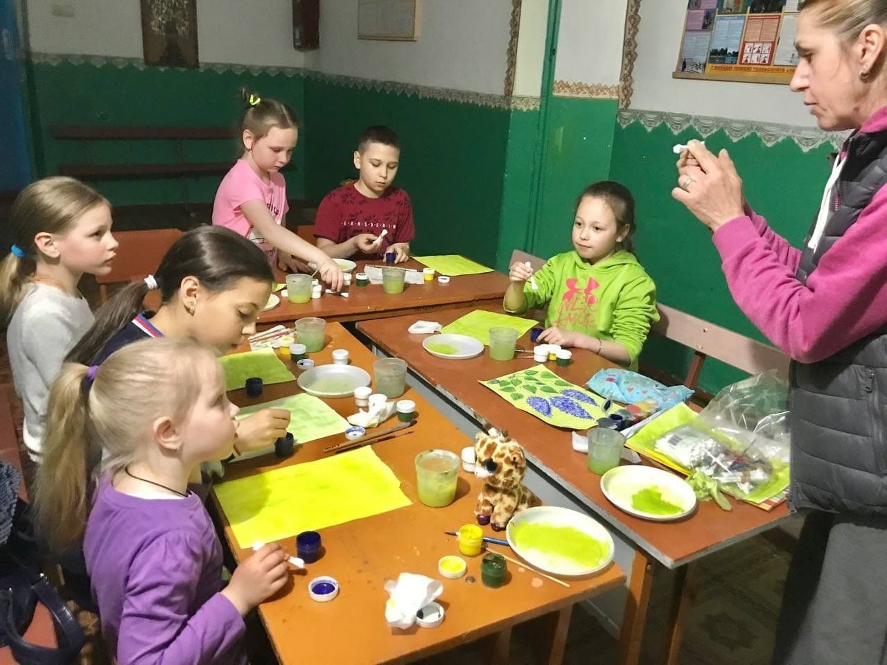 У Полтаві дітей та дорослих запрошують на безоплатні творчі заняття