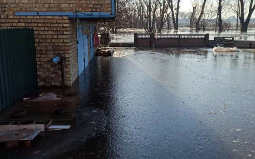 На Полтавщині поблизу річки Псел підтопило вулиці
