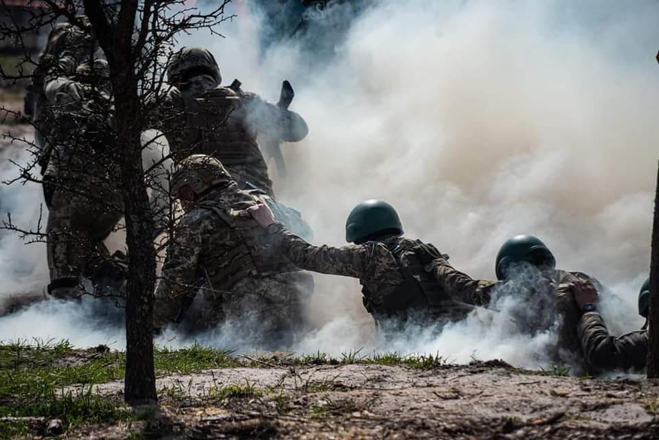 Окупанти посилюють блокпости та вдарили ракетами по Слов'янську — Генштаб