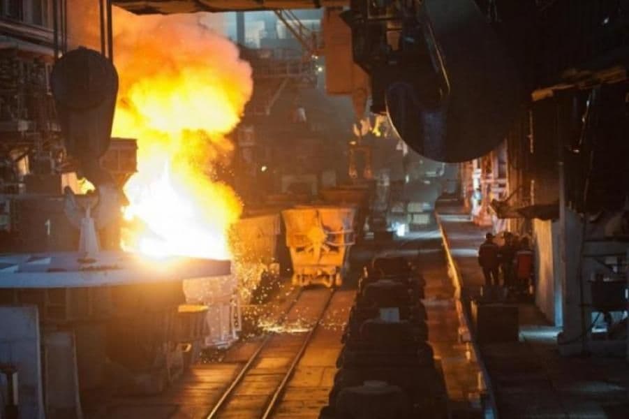Після дворічної «перерви» Кременчуцький сталеварний завод відновив свою роботу