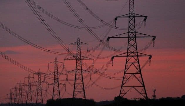 Росіяни знову обстріляли енергетичну інфраструктуру України: що відомо (оновлюється)