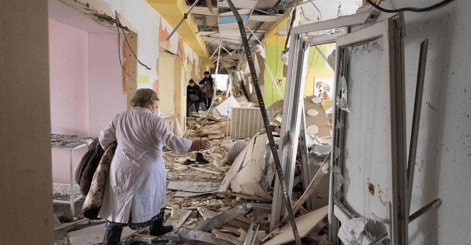 На Полтавщині росіяни пошкодили три медзаклади