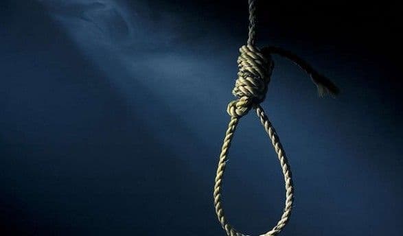 У Полтаві на подвір'ї повісився 17-річний хлопець