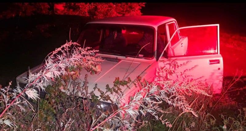 На Полтавщині впіймали чоловіка, який украв автівку й сховав у хащах