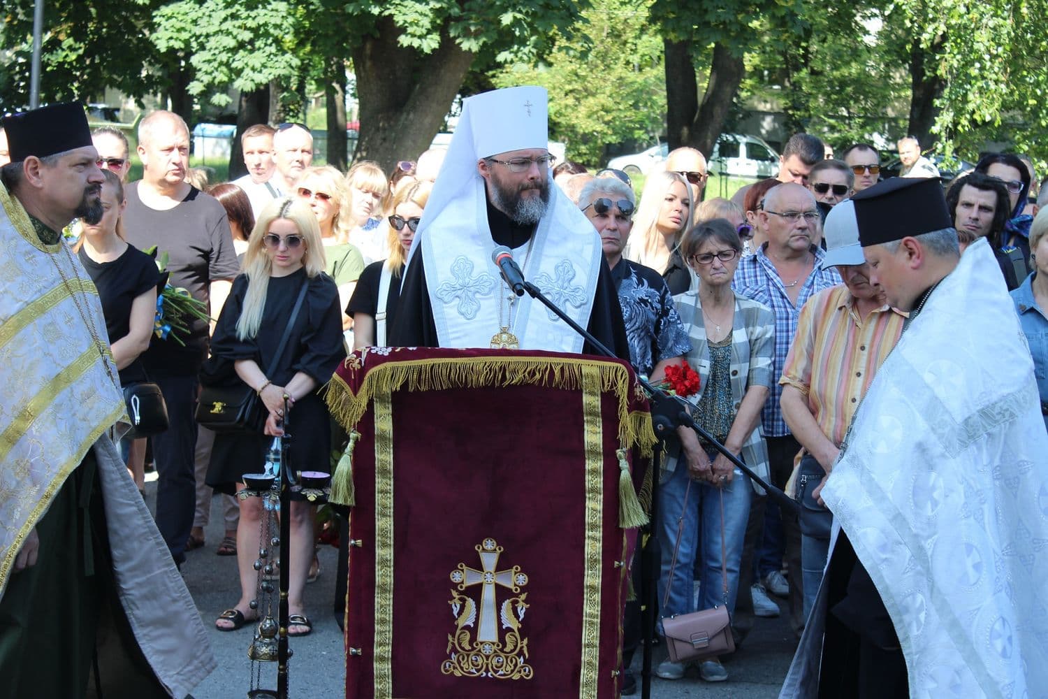 У Полтаві попрощалися з двома захисниками, які загинули поблизу Красногорівки