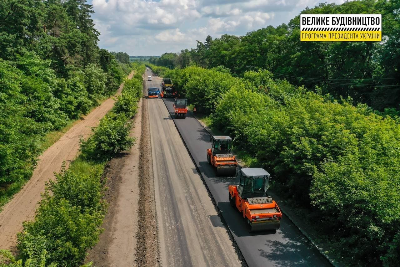 На Лубенщині та Миргородщині відновлюють дорогу