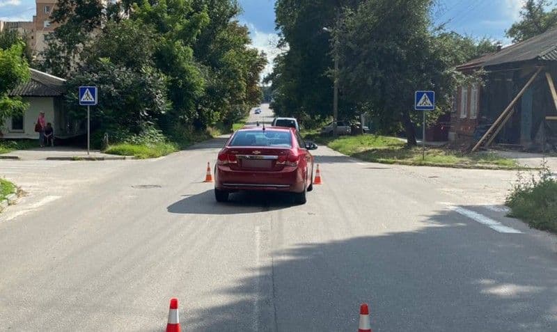 У Полтаві водій травмував дівчину на пішохідному переході