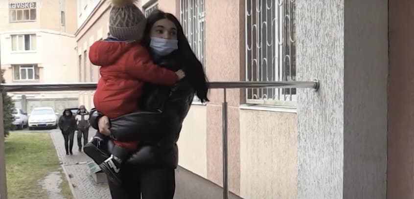 Наклали п'ять швів: у Полтаві дитина повернулася з садочка з розрізаним язиком