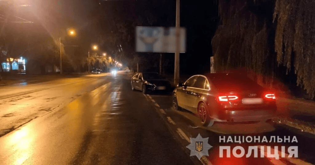 У Полтаві на Половках збили дівчину
