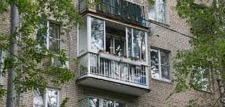 У Полтаві поліцейські не дали 83-річній бабусі викинутись з вікна