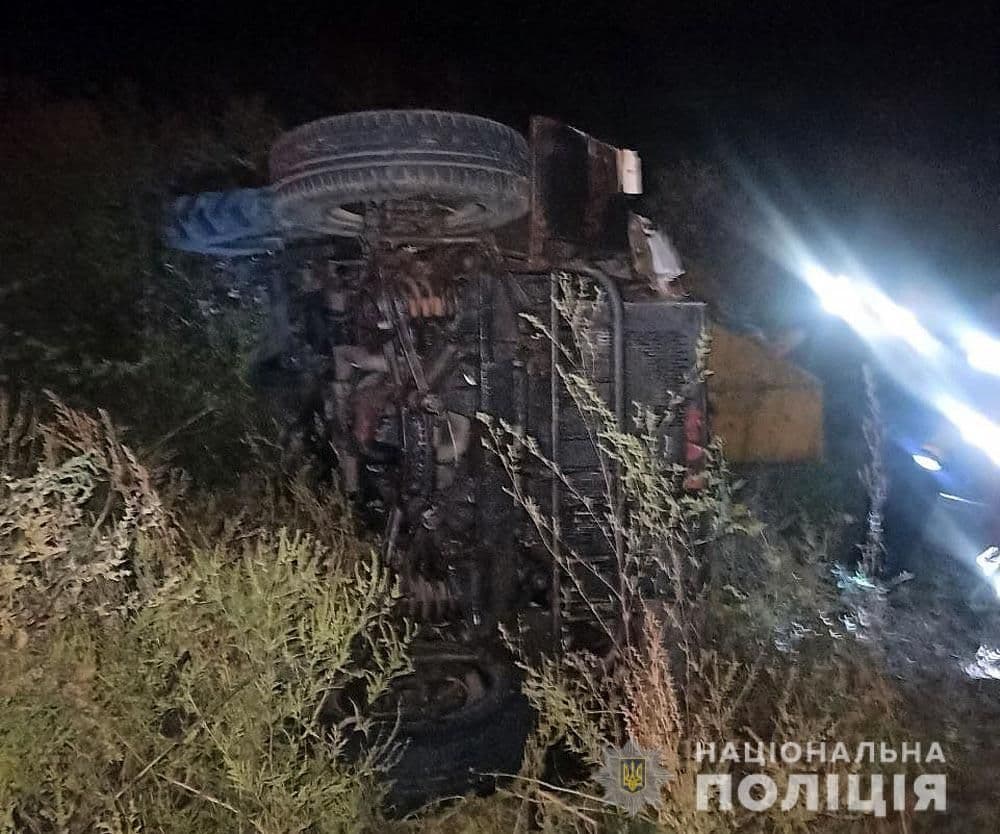 Трактор, Пріус та Ман: на Полтавщині сталася потрійна смертельна ДТП
