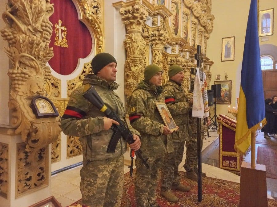 У Полтаві провели в останню путь воїна Костянтина Силантьєва