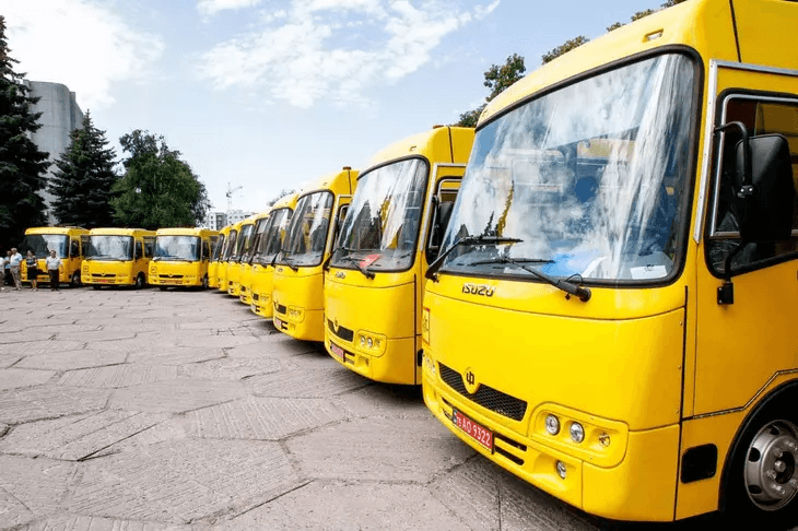 Для шкіл Полтавщини закупили 33 автобуси