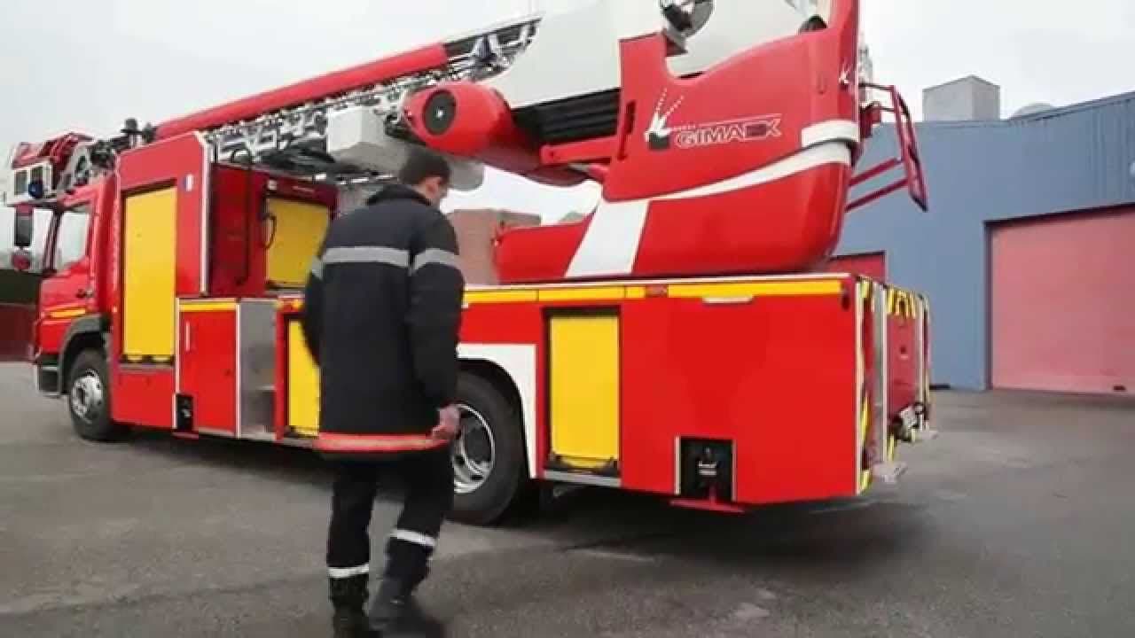 В українських рятувальників буде нова висотна техніка для порятунку людей