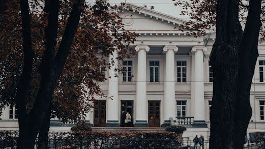 Полтавська міськрада та облрада виявилися найбільш закритими до громадян