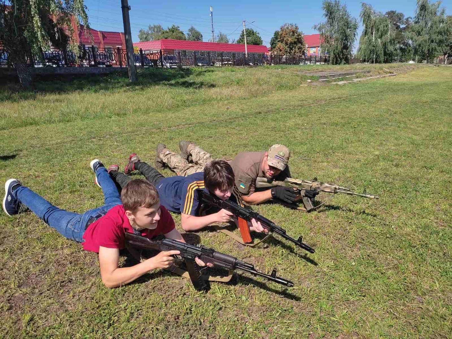 У Лубнах провели військовий вишкіл для усіх охочих