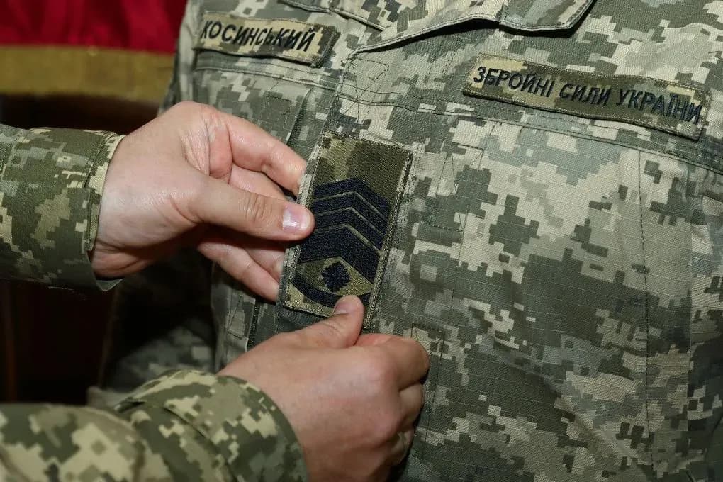 Коли українські сержанти без вищої освіти вважатимуться офіцерами  — Міноборони