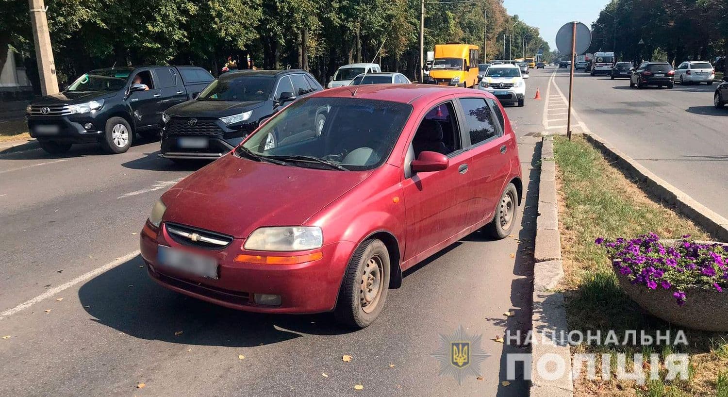 У Полтаві збили юнака, який переходив дорогу в неналежному місці