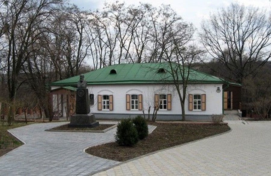 На час літніх канікул для учнів діє акція «Школяр у музеї»